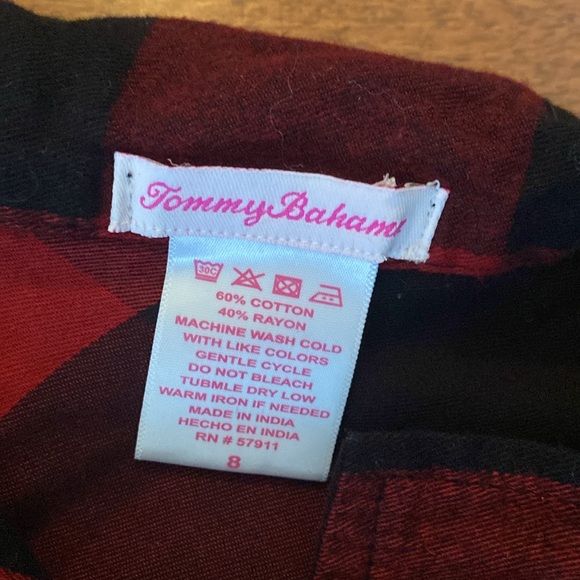 Tommy Bahama button top - Picture 2 of 4